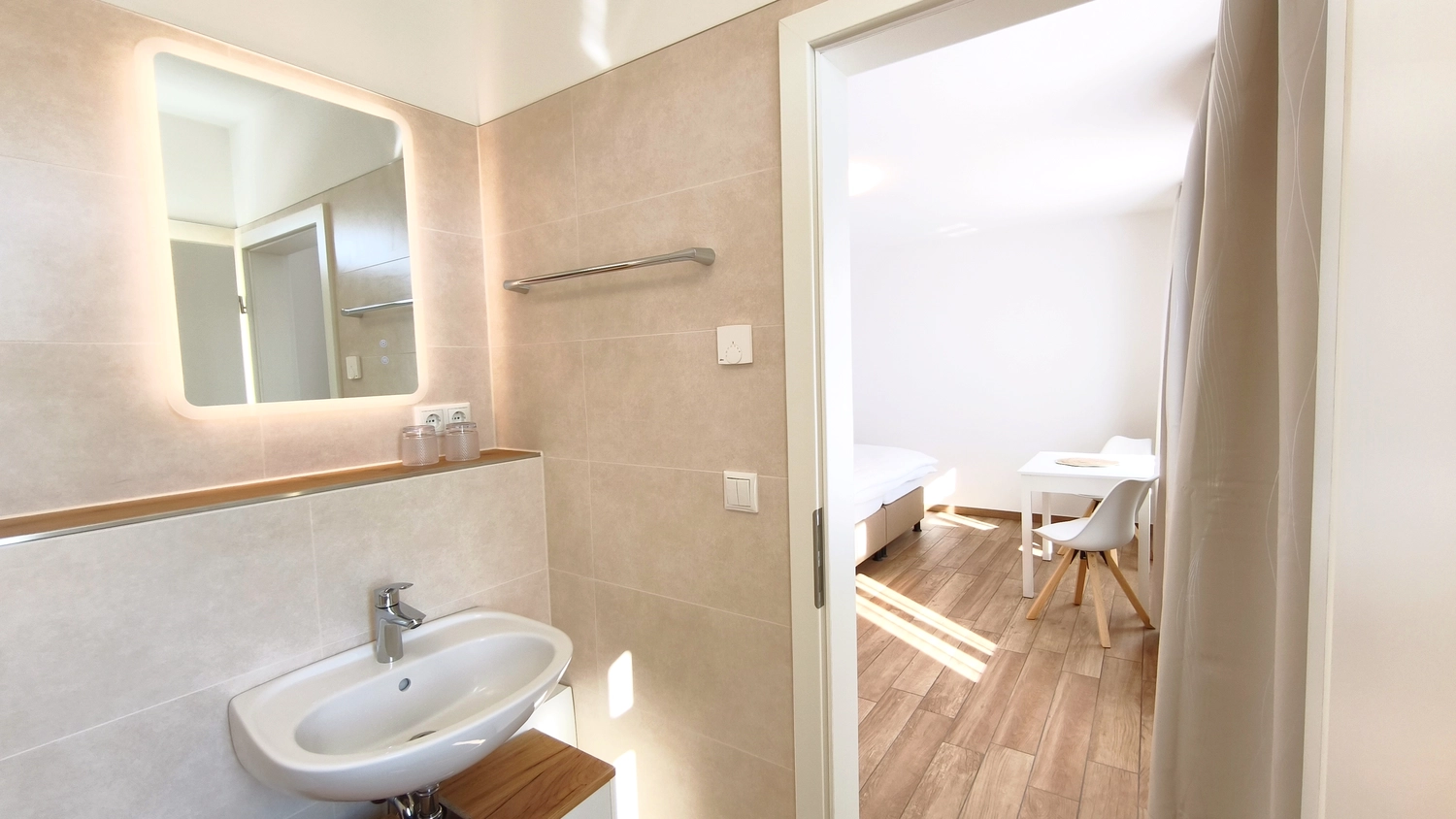 Erbkrug Blankensee -  Ferienapartments - Edith apartment